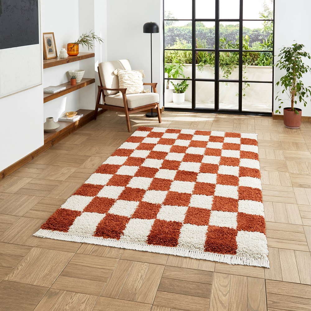 Boho 9433 Checkerboard Shaggy Modern Rugs in Rust Brown